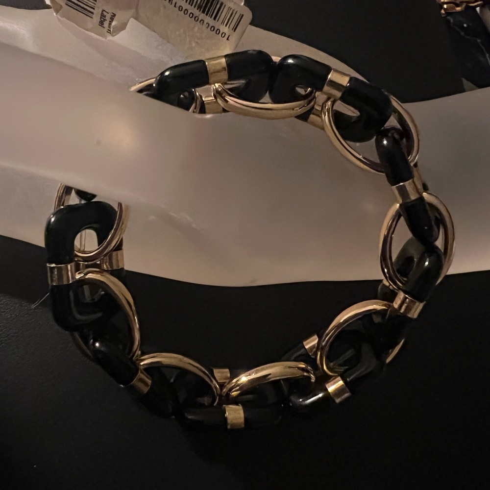 Macys💥NWT💥Black/Gold Link Stretch Bracelet